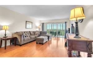 3150 N Palm Aire Dr 909, Pompano Beach, FL 33069 - MLS#F10524229