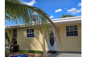 5241 Ne 15th Ter, Pompano Beach