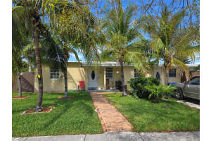 5241 NE 15th Ter, Pompano Beach, FL 33064 - MLS#F10524231
