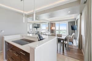 551 N Fort Lauderdale Beach Blvd R1902, Fort Lauderdale, FL 33304 - MLS#F10524232