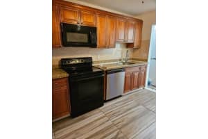 105 SE 15 St B, Deerfield Beach, FL 33441 - MLS#F10524239