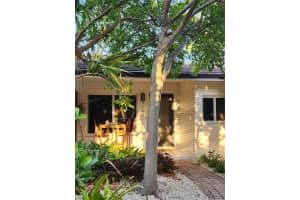 5748-A NE 27th Ave, Fort Lauderdale, FL 33308 - MLS#F10524253