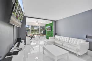 9235 Lagoon Pl 207, Davie, FL 33324 Sold 02/19/26