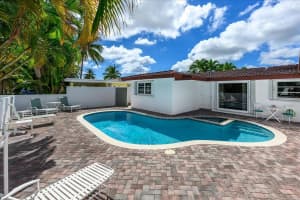 200 SE 11th St, Pompano Beach, FL 33060 - MLS#F10524284
