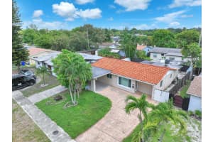 1121 N 66th Ter, Hollywood, FL 33024 - MLS#F10524406