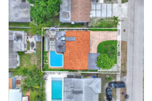 1121 N 66th Ter, Hollywood, FL 33024 - MLS#F10524406