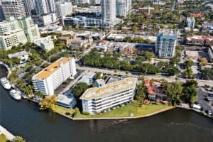 818 SE 4th St 201, Fort Lauderdale, FL 33301 - MLS#F10524410