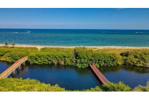 1776 Bay Dr, Pompano Beach
