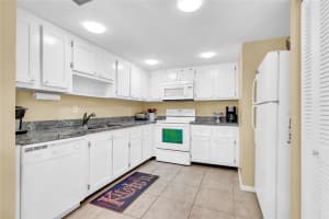 2800 N Ocean Dr, Singer Island, FL 33404 - MLS#F10524413