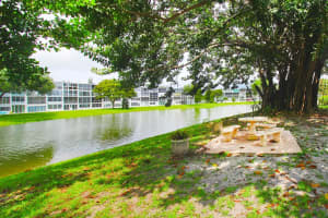 1157 Cambridge G 1157, Deerfield Beach, FL 33442 - MLS#F10524415