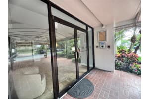 2850 N Palm Aire Drive 207, Pompano Beach, FL 33069 - MLS#F10524421