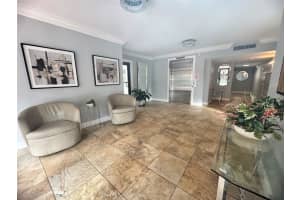2850 N Palm Aire Drive 207, Pompano Beach, FL 33069 - MLS#F10524421