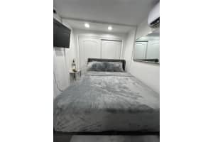 MLS# F10524424, Hollywood, Florida 33024