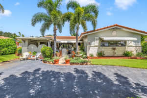 1931 NE 27th St, Lighthouse Point, FL 33064 - MLS#F10524427