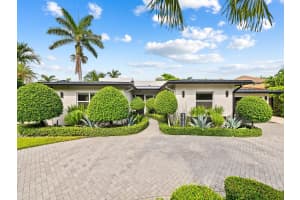 1711 Bayview Dr, Fort Lauderdale