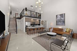 410 Ne 36th St 10, Oakland Park