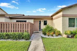 10700 NW 30th Pl 7, Sunrise, FL 33322 - MLS#F10524478