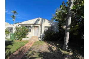 537 Ne 74th St, Miami