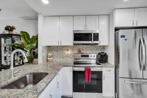 3060 Holiday Springs Blvd 106, Margate, FL 33063 - MLS#F10524501