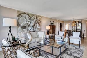 4015 W Palm Aire Dr 702, Pompano Beach, FL 33069 Sold 11/03/25