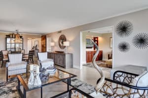 4015 W Palm Aire Dr 702, Pompano Beach, FL 33069 Sold 11/03/25