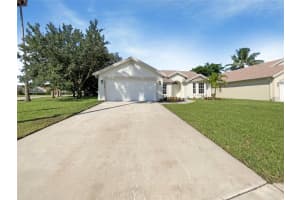 12785 Meadowbreeze Dr, Wellington