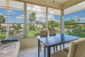 5071 W Oakland Park Boulevard 204, Lauderdale Lakes, Fl 33313, Lauderdale Lakes