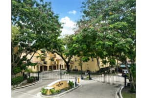 2544 SW 14th Ave 105, Fort Lauderdale, FL 33315 - MLS#F10524530