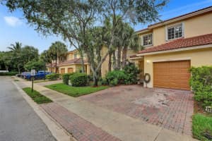 3205 NW 33rd St, Oakland Park, FL 33309 - MLS#F10524543
