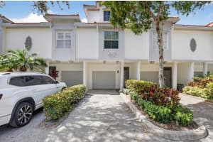 2032 Alta Meadows Ln 1105, Delray Beach, FL 33444 - MLS#F10524568