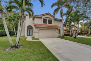 10541 Nw 17th St, Plantation
