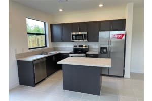 20651 NE 7 PL, Miami, FL 33179 - MLS#F10524578