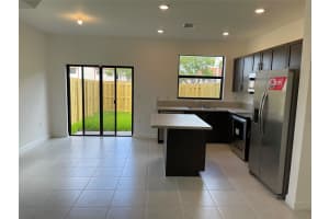 20651 NE 7 PL, Miami, FL 33179 - MLS#F10524578
