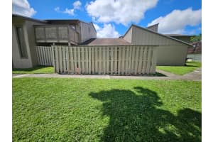 2221 Nw 59th Way 67-c, Lauderhill