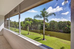 126 Sparrow Dr 10-B, Royal Palm Beach, FL 33411 - MLS#F10524584