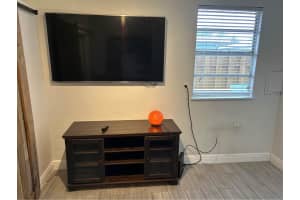 230 SW 15th St, Fort Lauderdale, FL 33315 - MLS#F10524598