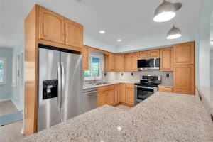 161 SE 8th St, Pompano Beach, FL 33060 Sold 11/20/25