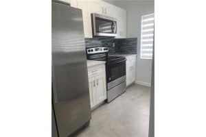 103 Riviera Cir, Weston, FL 33326 Sold 02/01/26