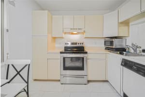 3039 Carambola Cir 3039, Pompano Beach, FL 33066 - MLS#F10524711