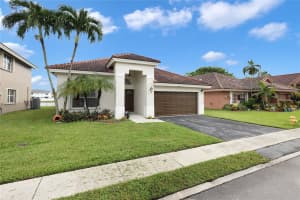 12121 NW 34th St, Sunrise, FL 33323 - MLS#F10524731