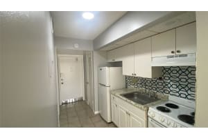 618 NW 13th St 12, Boca Raton, FL 33486 - MLS#F10524736