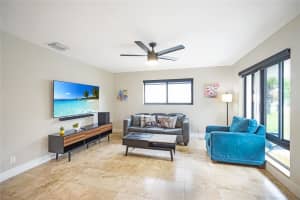 260 NE 51st Ct, Oakland Park, FL 33334 - MLS#F10524755