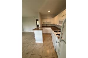921 NE 17th Ave 2, Fort Lauderdale, FL 33304 - MLS#F10524773