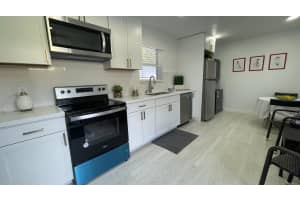 2130 SW 23rd Ter, Fort Lauderdale, FL 33312 - MLS#F10524783