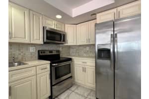 2609 N 40th Ave A-5, Hollywood, FL 33021 - MLS#F10524786
