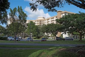 3051 N Course Dr 211, Pompano Beach, FL 33069 - MLS#F10524818