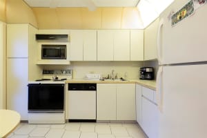 3051 N Course Dr 211, Pompano Beach, FL 33069 - MLS#F10524818