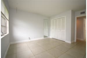 9 19th Court, Wilton Manors, FL 33305 - MLS#F10524819