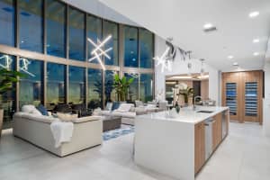 100 Las Olas Boulevard, Fort Lauderdale, FL 33301 - MLS#F10524829