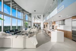 100 Las Olas Boulevard, Fort Lauderdale, FL 33301 - MLS#F10524829